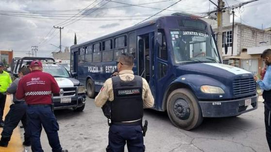 Guardia Civil de Tecámac rescata a 27 personas indocumentadas