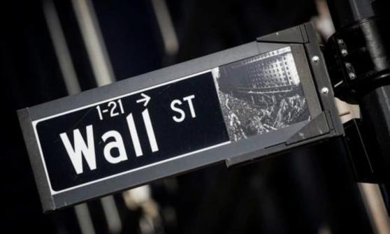Wall Street inicia jornada mixta y se encamina a una semana de pérdidas 