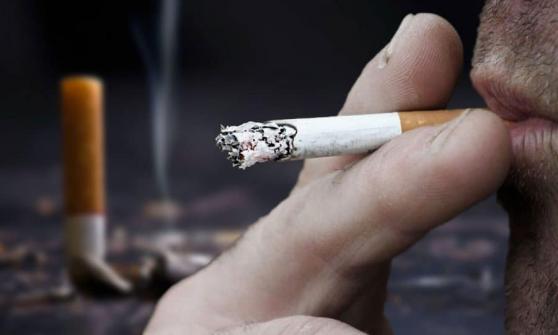 Gobierno deja en manos de ciudadanos el vigilar que se cumplan restricciones al cigarro, por falta de inspectores