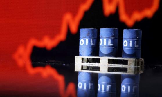 Petróleo Brent cae debajo de 85 dólares debido al temor de una menor demanda por posible recesión