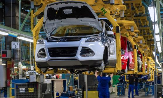Ford, VW y Daimler temen por la escasez mundial de chips