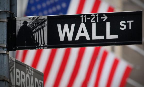 Wall Street abre con resultados mixtos ante la renuncia de Truss