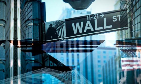 Wall Street se desliza por delante de las ganancias de empresas tecnológicas