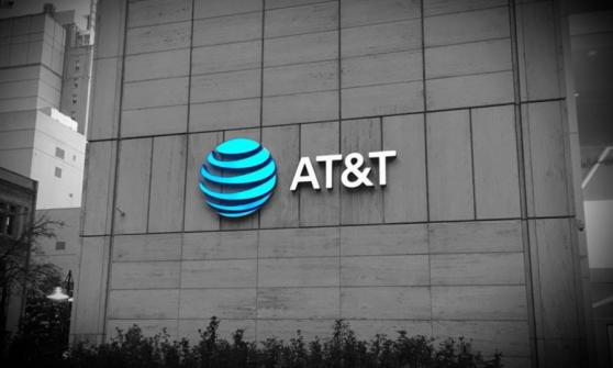 AT&T llega a acuerdo con Profeco; bonificará a usuarios por el “cargo por equipo diferido”