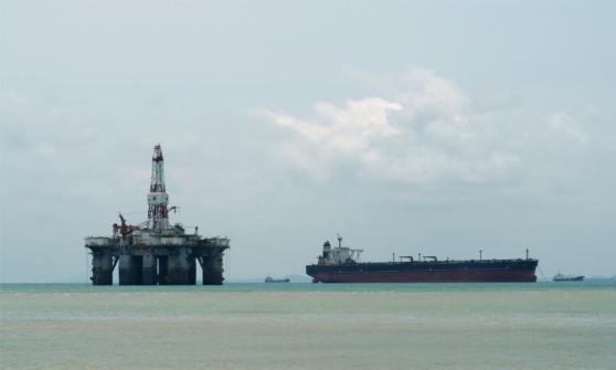 Petróleo inicia jornada con ganancias gracias a las expectativas de una mayor demanda de China