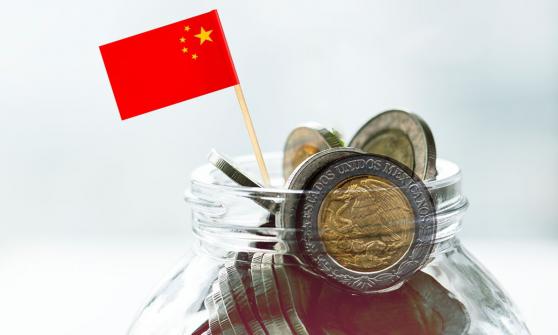 Peso inicia semana perdedora, con el mercado operando con cautela tras datos económicos de China