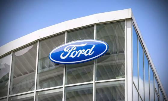 Ford, con costo adicional por 1,000 mdd por inflación y fallas en suministro