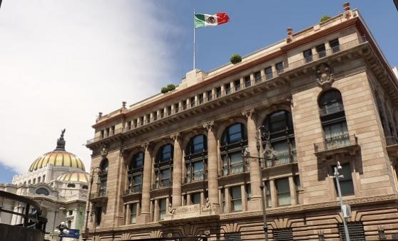 Reservas internacionales aquí bajan 186 mdd a 198,216 millones