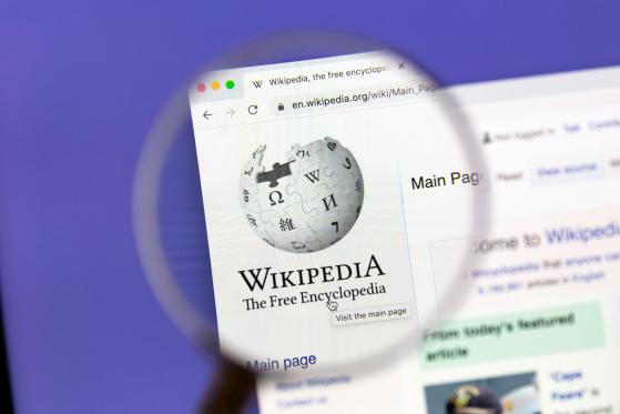 Usuarios de Wikipedia obligan a la enciclopedia online a deshacerse de las opciones de donación de Bitcoin, Ethereum y BCH