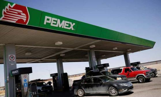 ¿Cómo poner una franquicia de gasolineras Pemex?
