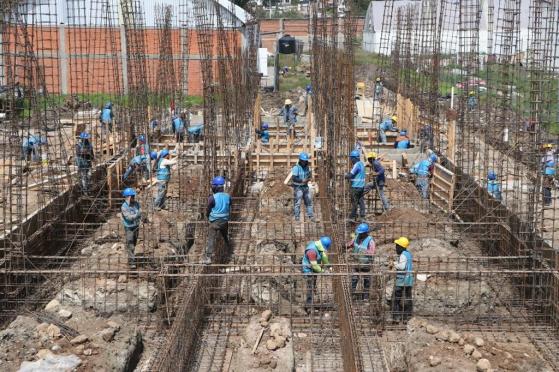 Acuerdan Sedui y constructores impulsar la obra pública en el Edoméx