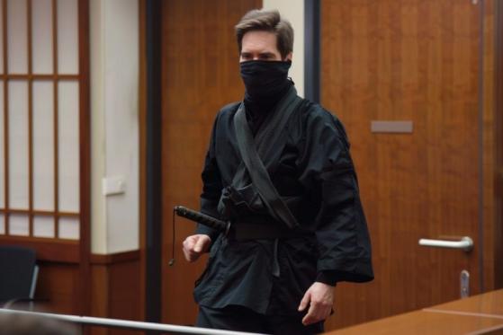 Craig Wright se vistió de ninja –¿lo que prueba que es Satoshi Nakamoto?