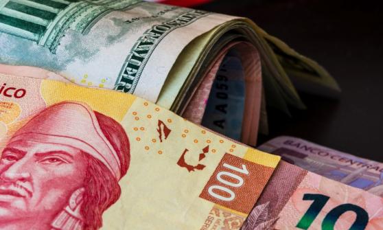 Peso se aprecia ante el dólar por tercer día, impulsado por dato de inflación de EU