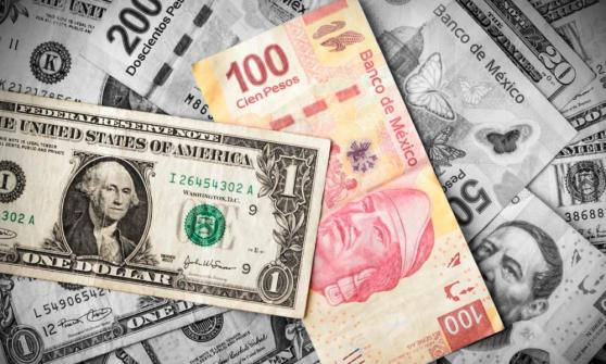 Peso se aprecia ante el dólar tras publicación del reporte de Banxico