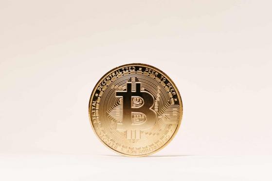 Bitcoin tomó brevemente los USD $70.000 conquistando nuevo ATH 