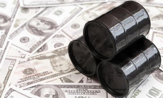 Petróleo sube por encima de 120 dólares; Emiratos advierten sobre precios más altos