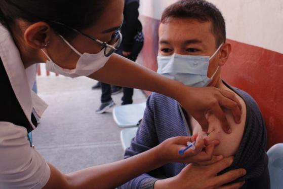 Aplica Salud CDMX más de 1.7 millones de vacunas contra influenza gratuitas