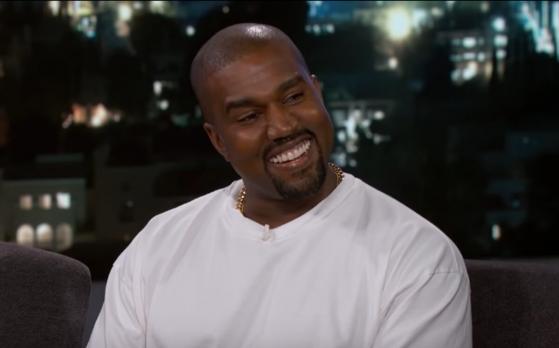 Kanye West podría hacer NFTs y parques de atracciones