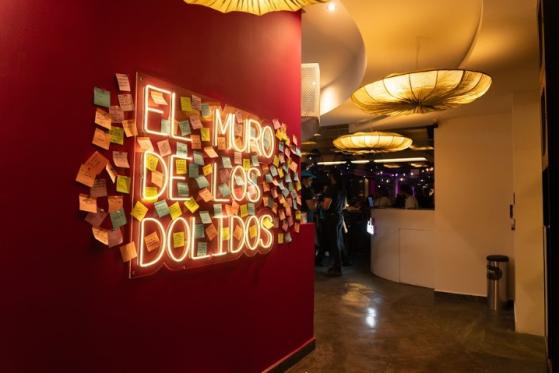 ¡Descubre «La Dolida»: El Restaurante de Moda para Cantar tus Penas!