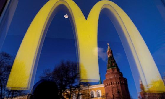 Establecimientos de McDonald’s reabren bajo una nueva marca en Rusia