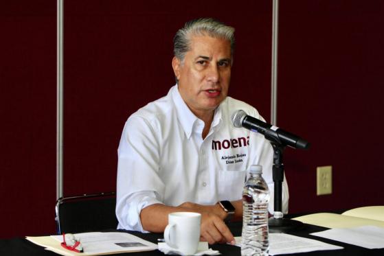 Senador de Morena no coincide con los ataques hacia Xóchitl Gálvez