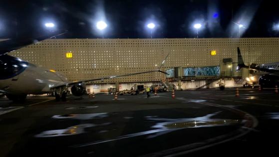 “Desaparece” avión de hangar del AICM