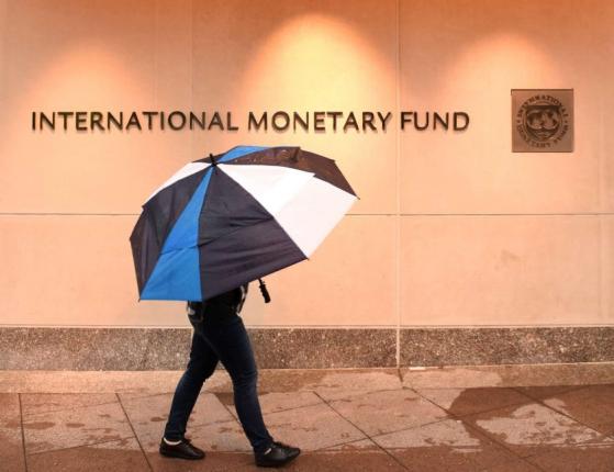 FMI pide a El Salvador que aborde los riesgos de Bitcoin y sea más transparente 