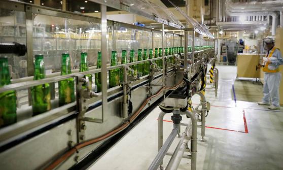 Heineken crece producción de cerveza en México con inversión de 667 millones de pesos