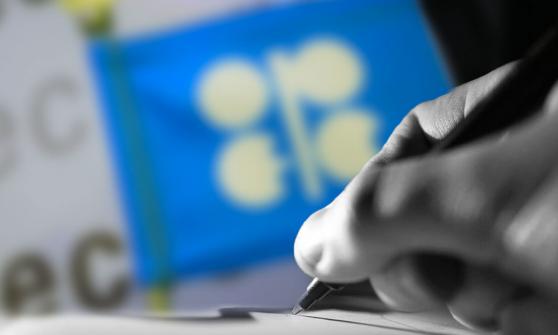 OPEP+ aplaza reunión por falta de acuerdo sobre política de producción