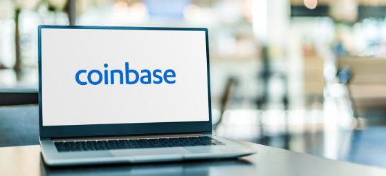 Fin de semana volátil en Coinbase: Amenaza de seguridad, servicio suspendido y caída del sitio