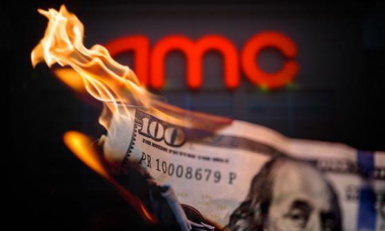 AMC reporta pérdida neta menor a la esperada y sus acciones suben