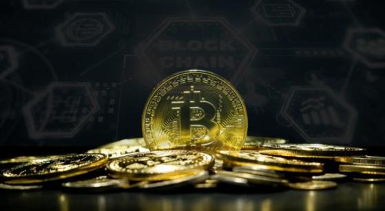 Bitcoin bajo presión: Mineros venden y mercado en alerta