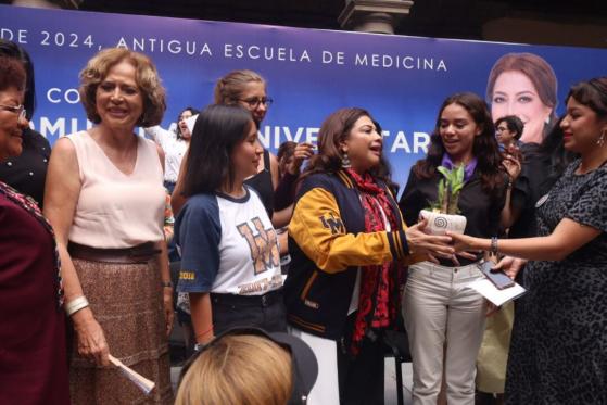 Clara Brugada propone a la UNAM como protagonista de los cambios transformadores en la CDMX