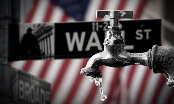 Agua en Wall Street se desborda 147% y rebasa los 1,200 dólares