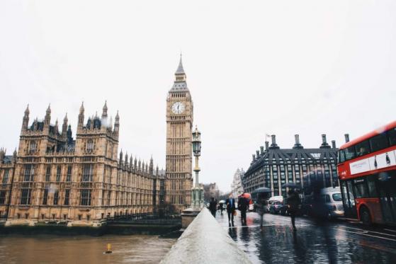 Parlamento del Reino Unido aprueba proyecto de ley para congelar criptomonedas asociadas a delitos