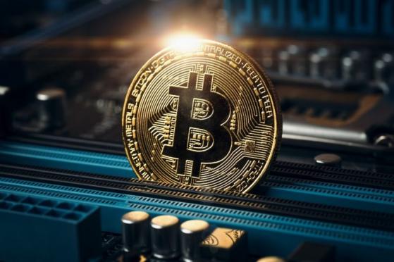 El analista Crypto Capital Venture revela predicción de Bitcoin, mientras el intercambio comunitario Pullix avanza en su preventa